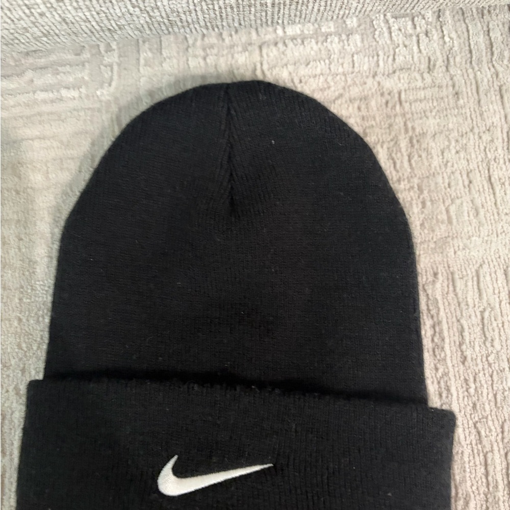 Nike Stussy Black Beanie - Picture 2 of 3
